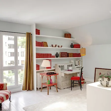 Europea - Universite Apartment